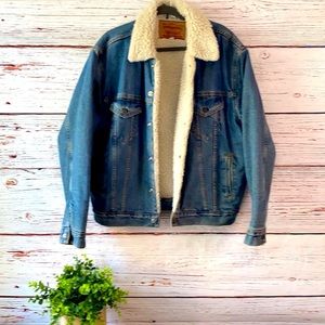 Levi's Sherpa Lined Jean Denim Jacket Medium